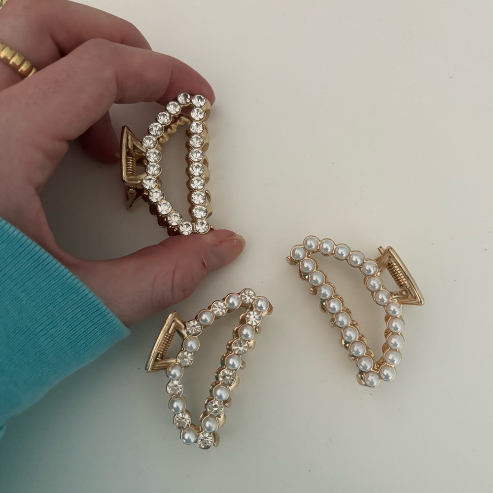Anthropologie claw clips